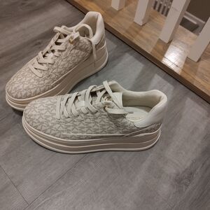 Michael Michael Kors Sneakers Stylish Women's Sneakers